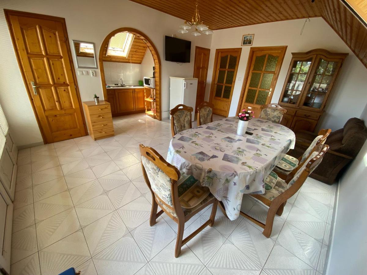Harkány Gold Apartment מראה חיצוני תמונה