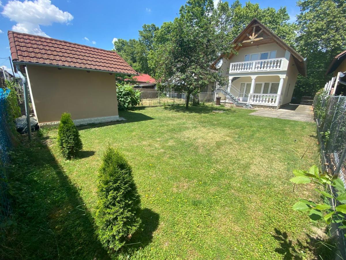Harkány Gold Apartment מראה חיצוני תמונה